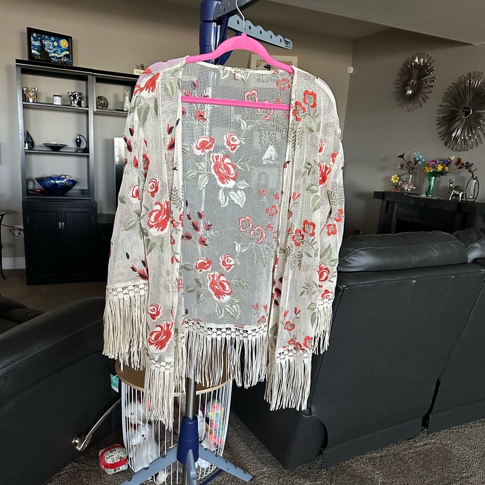Reba embroidered Floral Cardigan with fringe. Size Large